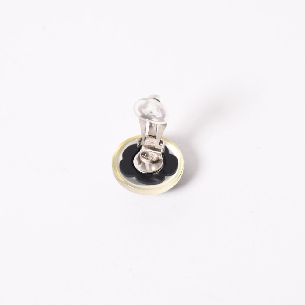 Very Good Condition CHANEL Coco Mark Earrings Weight Approx. 3.91g 04S Engraved Button Flower Camellia Clear Resin Used 4a003128
