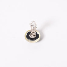 画像をギャラリービューアに読み込む, 極美品 CHANEL シャネル ココマーク イヤリング 重量約3.91g 04S刻印 ボタン フラワー カメリア クリア 樹脂系 中古 4a003128