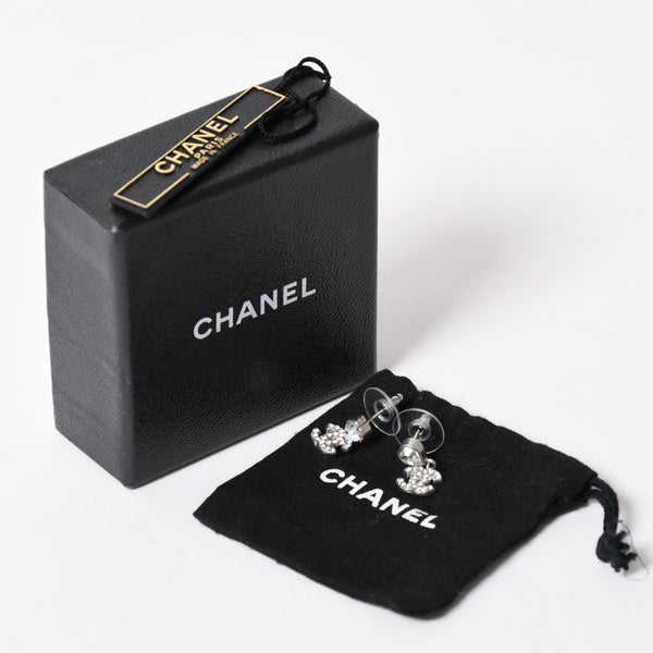 Very Good Condition CHANEL Coco Mark Drop Earrings Weight Approximately 2.61g 04A Engraved Heart Rhinestone Metal For Both Ears Used 4a003133