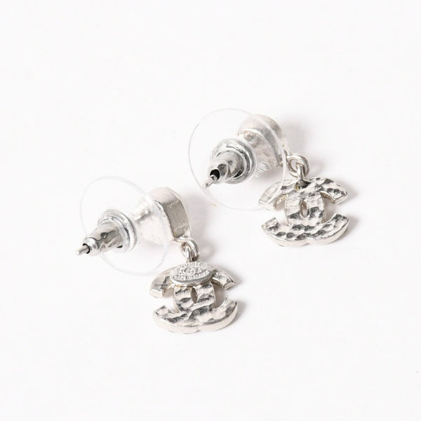 Very Good Condition CHANEL Coco Mark Drop Earrings Weight Approximately 2.61g 04A Engraved Heart Rhinestone Metal For Both Ears Used 4a003133