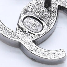 画像をギャラリービューアに読み込む, CHANEL シャネル ココマーク ピアス 重量約3.53g L21K刻印 ラインストーン メタル ガンメタ クリア 両耳用 美品 中古 4a003138