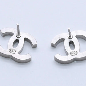 CHANEL シャネル ココマーク ピアス 重量約3.99g B11P刻印 ラインストーン メタル シルバー クリア 両耳用 美品 中古 4a003144