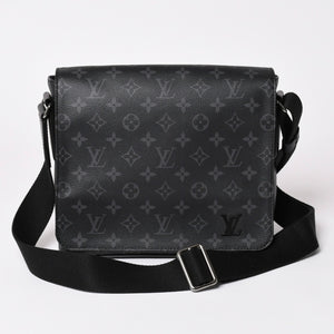極美品 LOUIS VUITTON ルイヴィトン ディストリクトPM ショルダーバッグ M46255 モノグラムエクリプスキャンバス 中古 4a002878