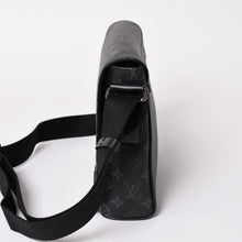 画像をギャラリービューアに読み込む, 極美品 LOUIS VUITTON ルイヴィトン ディストリクトPM ショルダーバッグ M46255 モノグラムエクリプスキャンバス 中古 4a002878