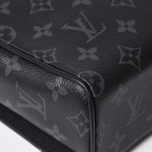 画像をギャラリービューアに読み込む, 極美品 LOUIS VUITTON ルイヴィトン ディストリクトPM ショルダーバッグ M46255 モノグラムエクリプスキャンバス 中古 4a002878