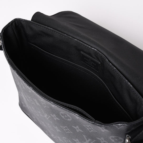 極美品 LOUIS VUITTON ルイヴィトン ディストリクトPM ショルダーバッグ M46255 モノグラムエクリプスキャンバス 中古 4a002878