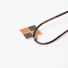 Load image into Gallery viewer, LOUIS VUITTON ルイヴィトン パンダンティフ ダミエ シルバー925 Ag925 ネックレス ブラウン イエロー 美品 中古 4a003249