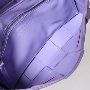 極美品 BOTTEGA VENETA ボッテガヴェネタ カセット ショルダーバッグ イントレチャート レザー パープル 649601 中古 4a003219