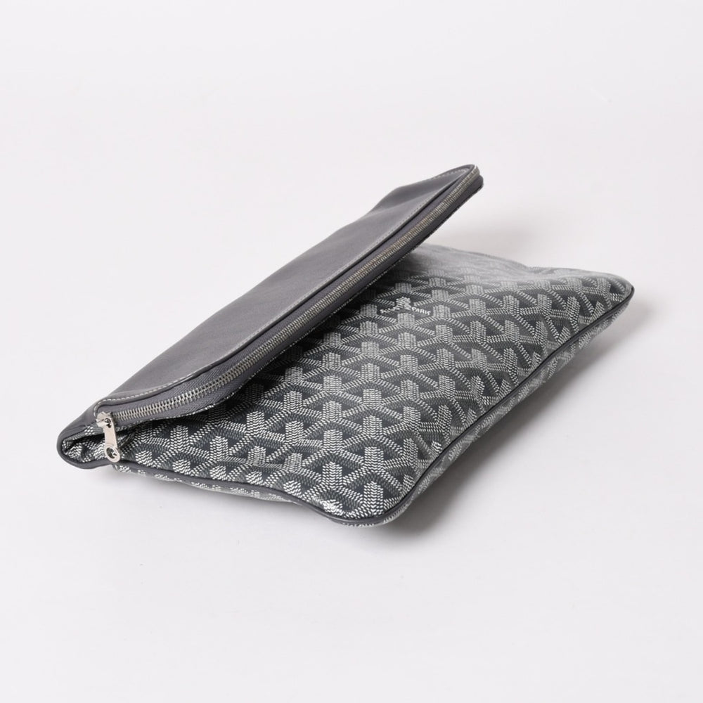 Like new GOYARD Folding clutch bag Saint Marie MM Herringbone pattern Gray Used 4a003226