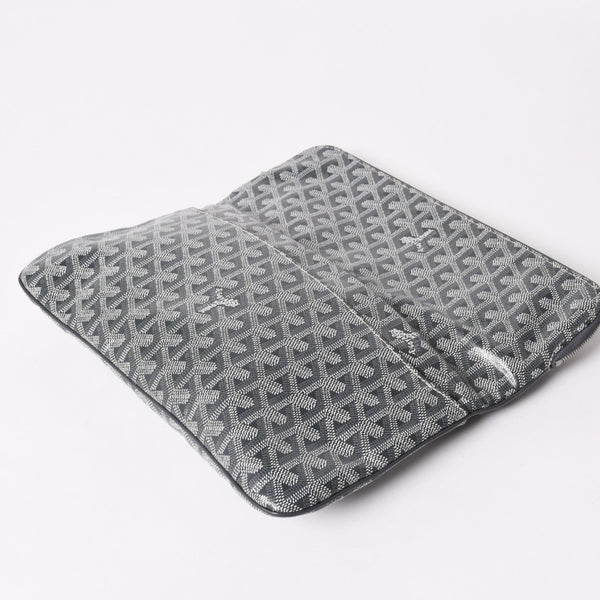 新品同様 GOYARD ゴヤール 折りたたみクラッチバッグ サンマリー MM ヘリンボーン柄 グレー 中古 4a003226