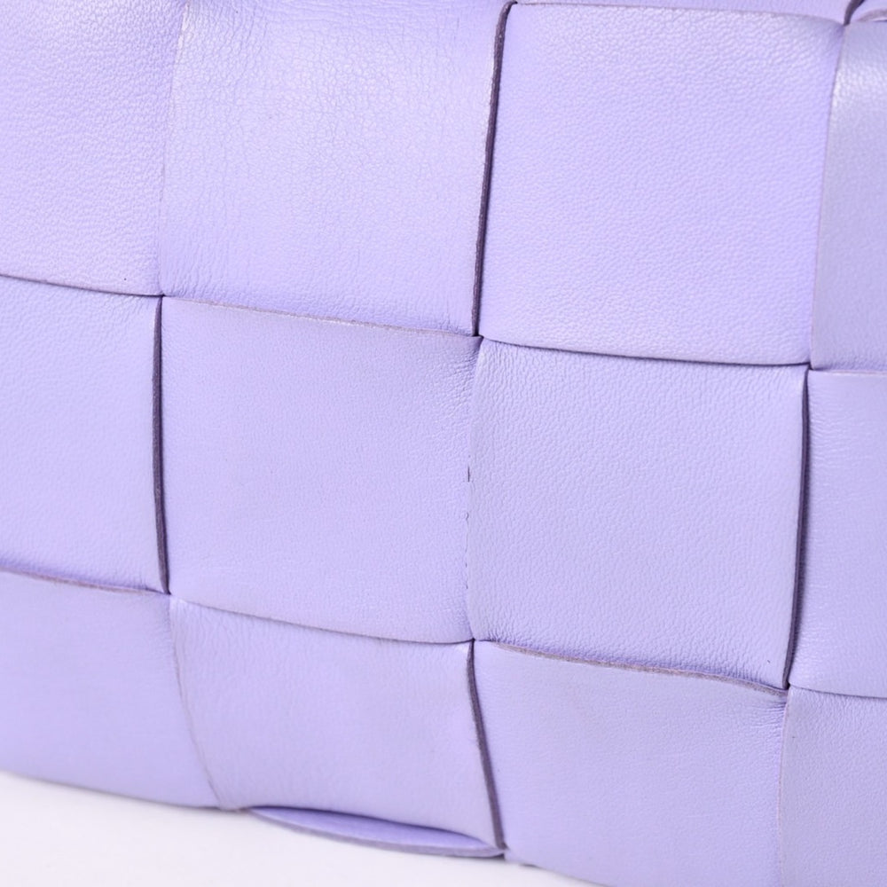 極美品 BOTTEGA VENETA ボッテガヴェネタ カセット ショルダーバッグ イントレチャート レザー パープル 649601 中古 4a003219