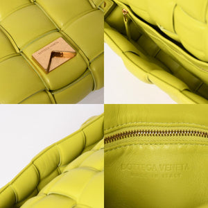 極美品 BOTTEGAVENETA ボッテガヴェネタ PADDED CASSETTE パデッド カセット ショルダーバッグ 591970 ライムグリーン 中古 4a003222