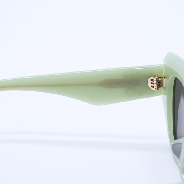 極美品 LOEWE ロエベ サングラス アイウェア LW40129U 95A サイズ50□22 140 アナグラムロゴ パステルグリーン 中古 4a003236