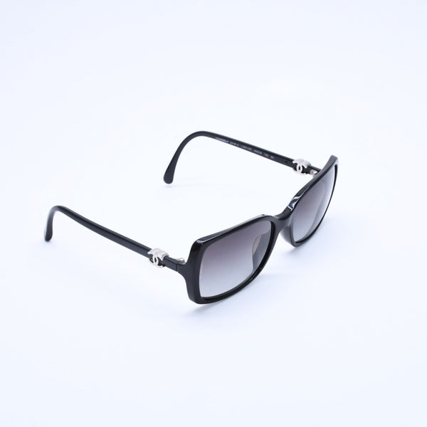CHANEL シャネル サングラス アイウェア 5218-A c.501/3C サイズ54□16 135 ココマーク ブラック 美品 中古 4a003233