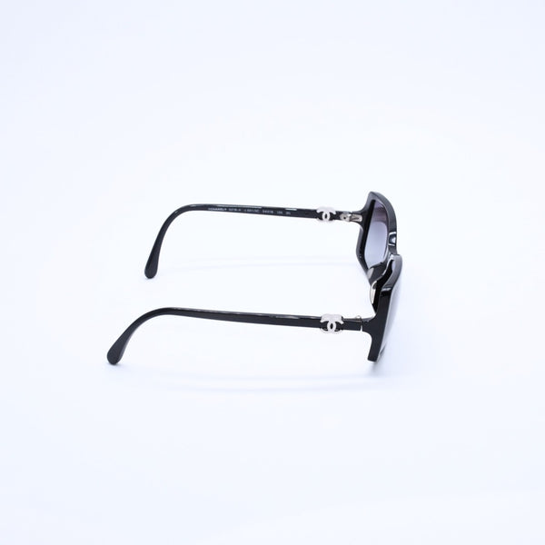 CHANEL シャネル サングラス アイウェア 5218-A c.501/3C サイズ54□16 135 ココマーク ブラック 美品 中古 4a003233
