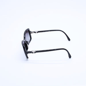 CHANEL シャネル サングラス アイウェア 5218-A c.501/3C サイズ54□16 135 ココマーク ブラック 美品 中古 4a003233