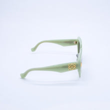 画像をギャラリービューアに読み込む, 極美品 LOEWE ロエベ サングラス アイウェア LW40129U 95A サイズ50□22 140 アナグラムロゴ パステルグリーン 中古 4a003236