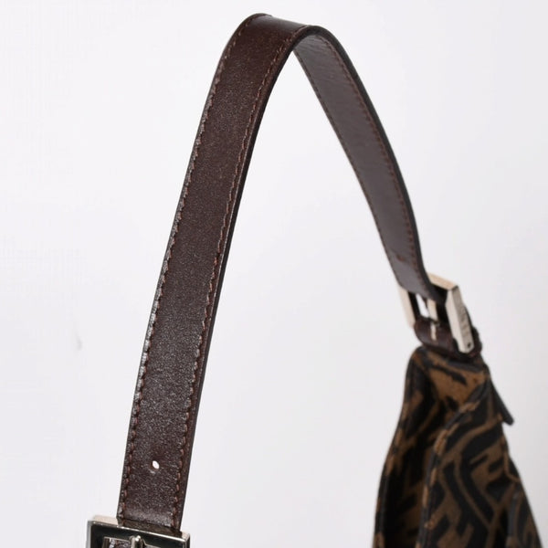極美品 FENDI フェンディ Shoulder Bag ショルダーバッグ ズッカ キャンバス レザー シルバー金具 中古 4a003043