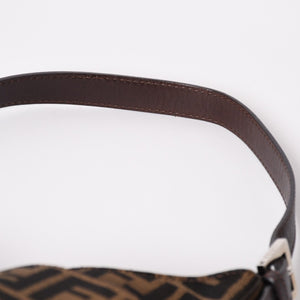 極美品 FENDI フェンディ Shoulder Bag ショルダーバッグ ズッカ キャンバス レザー シルバー金具 中古 4a003043