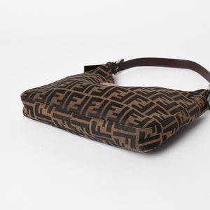 極美品 FENDI フェンディ Shoulder Bag ショルダーバッグ ズッカ キャンバス レザー シルバー金具 中古 4a003043