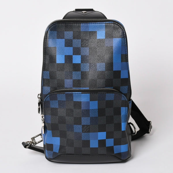 極美品 LOUIS VUITTON ルイヴィトン ボディバッグ ブラック ブルー グラフィット ピクセル アヴェニュー PVC レザーキャンバス シルバー金具 中古 4a002876