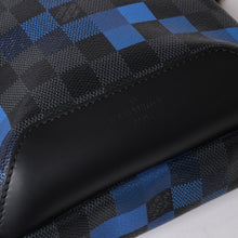 画像をギャラリービューアに読み込む, 極美品 LOUIS VUITTON ルイヴィトン ボディバッグ ブラック ブルー グラフィット ピクセル アヴェニュー PVC レザーキャンバス シルバー金具 中古 4a002876