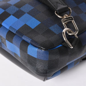 極美品 LOUIS VUITTON ルイヴィトン ボディバッグ ブラック ブルー グラフィット ピクセル アヴェニュー PVC レザーキャンバス シルバー金具 中古 4a002876