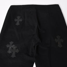 画像をギャラリービューアに読み込む, CHROME HEARTS クロムハーツ セメタリークロスパッチ デニムパンツ サイズ23R 20パッチ フレアニー アフターパッチ 美品 中古 4a003401