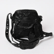 画像をギャラリービューアに読み込む, 新品同様 BALENCIAGA バレンシアガ ル カゴール ショルダーバッグ ブラック ブラック 719065 現行 中古 4a003485
