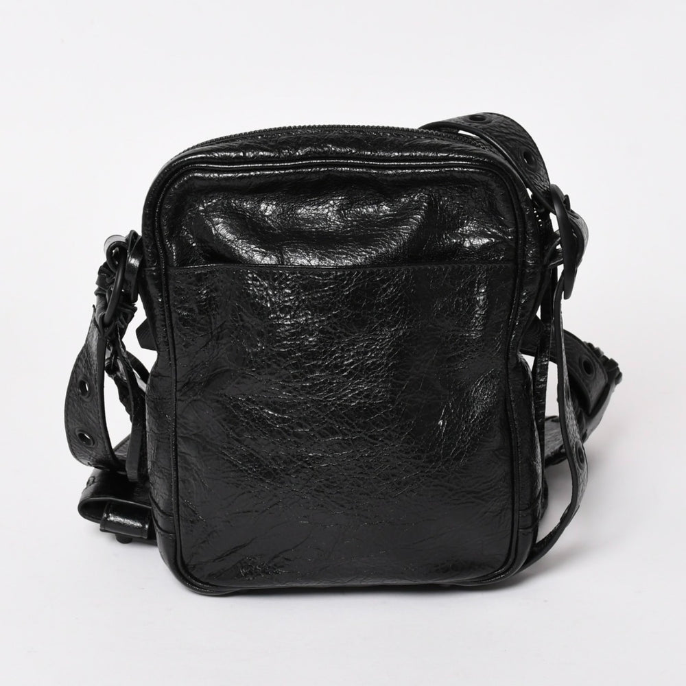 新品同様 BALENCIAGA バレンシアガ ル カゴール ショルダーバッグ ブラック ブラック 719065 現行 中古 4a003485
