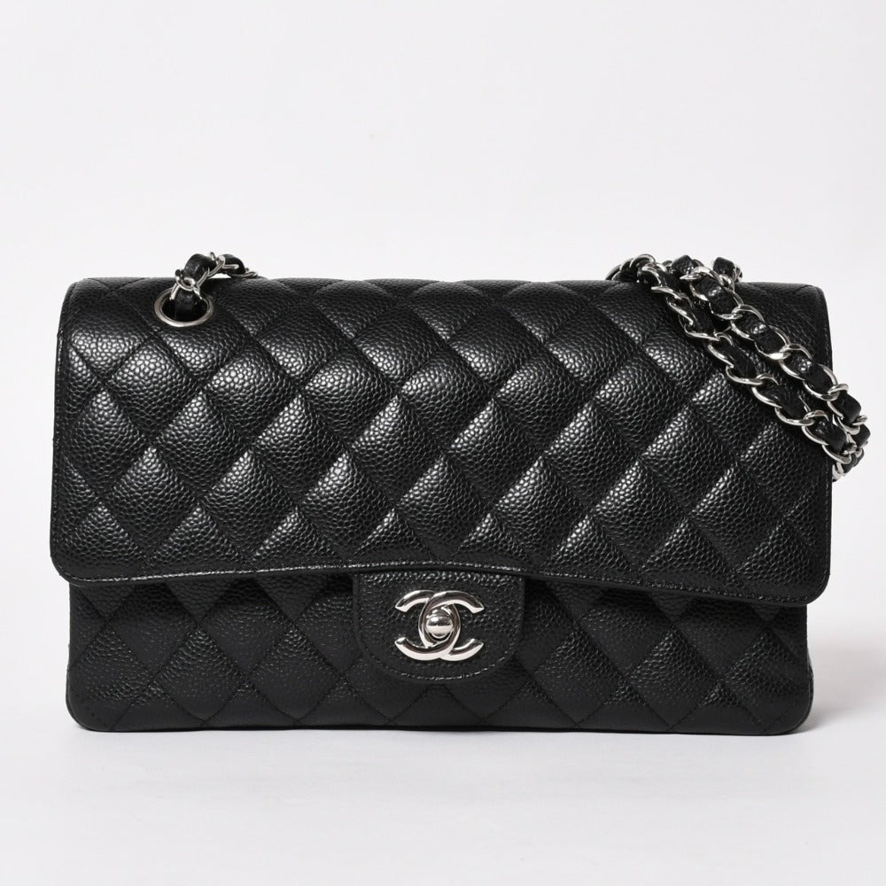 Like new CHANEL Chanel Matelasse 25 W flap W chain shoulder bag 19 series Coco mark caviar skin black used 4a003366