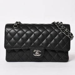 Like new CHANEL Chanel Matelasse 25 W flap W chain shoulder bag 19 series Coco mark caviar skin black used 4a003366