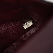 画像をギャラリービューアに読み込む, 新品同様 CHANEL シャネル マトラッセ25 Wフラップ Wチェーンショルダーバッグ 19番台 ココマーク キャビアスキン ブラック 中古 4a003366