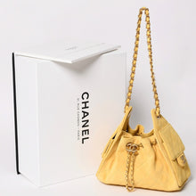 画像をギャラリービューアに読み込む, 新品未使用 CHANEL シャネル 26SS CHANEL 25 ミニ ワンショルダーバッグ AS5631 ランダム番台 スエード ココマーク イエロー 中古 4a003295