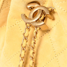 画像をギャラリービューアに読み込む, 新品未使用 CHANEL シャネル 26SS CHANEL 25 ミニ ワンショルダーバッグ AS5631 ランダム番台 スエード ココマーク イエロー 中古 4a003295