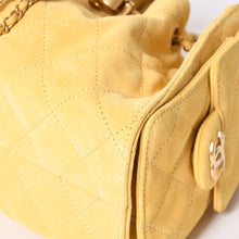 画像をギャラリービューアに読み込む, 新品未使用 CHANEL シャネル 26SS CHANEL 25 ミニ ワンショルダーバッグ AS5631 ランダム番台 スエード ココマーク イエロー 中古 4a003295