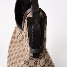 画像をギャラリービューアに読み込む, GUCCI グッチ ワンショルダーホーボーバッグ GGキャンバス セミショルダー ショルダーバッグ ベージュ ブラウン 三日月型 300241 美品 中古 4a003327