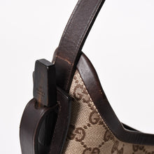 画像をギャラリービューアに読み込む, GUCCI グッチ ワンショルダーホーボーバッグ GGキャンバス セミショルダー ショルダーバッグ ベージュ ブラウン 三日月型 300241 美品 中古 4a003327