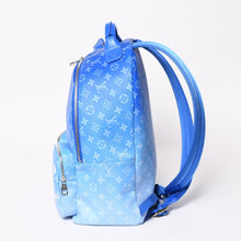 Load image into Gallery viewer, 新品同様 LOUIS VUITTON ルイヴィトン バックパック マルチポケット M45441 モノグラムクラウズキャンバス ブルー 中古 4a003355