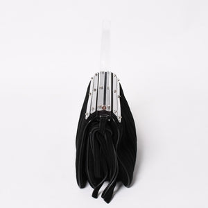 極美品 SAINT LAURENT サンローラン リヴゴーシュ スウェードクラッチバッグ ハンドバッグ ブラック シルバー金具 フラップ 中古 4a003038