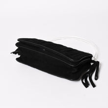 画像をギャラリービューアに読み込む, 極美品 SAINT LAURENT サンローラン リヴゴーシュ スウェードクラッチバッグ ハンドバッグ ブラック シルバー金具 フラップ 中古 4a003038