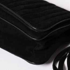 極美品 SAINT LAURENT サンローラン リヴゴーシュ スウェードクラッチバッグ ハンドバッグ ブラック シルバー金具 フラップ 中古 4a003038