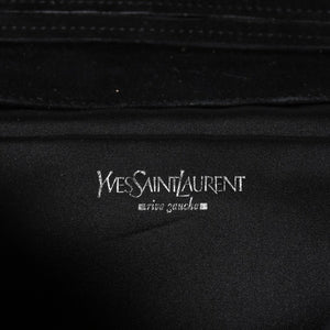 極美品 SAINT LAURENT サンローラン リヴゴーシュ スウェードクラッチバッグ ハンドバッグ ブラック シルバー金具 フラップ 中古 4a003038