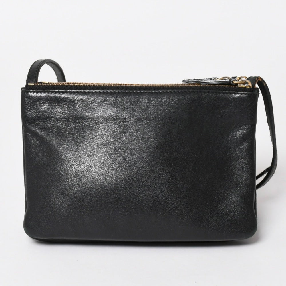 CELINE セリーヌ スモールトリオ Shoulder Bag ショルダーバッグ ブラック ゴールド金具 レザー 美品 中古 4a003012