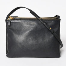 画像をギャラリービューアに読み込む, 極美品 CELINE セリーヌ トリオ ショルダーバッグ クラッチバッグ ブラック レザー ゴールド金具 中古 4a002911
