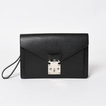 画像をギャラリービューアに読み込む, 極美品 LOUIS VUITTON ルイヴィトン エピバッグ ブラック エピレザー ポシェット セリエ セカンドバッグ シルバー金具 中古 4a003011