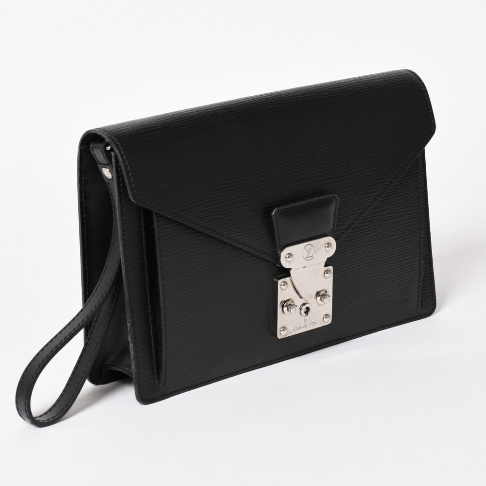 極美品 LOUIS VUITTON ルイヴィトン エピバッグ ブラック エピレザー ポシェット セリエ セカンドバッグ シルバー金具 中古 4a003011