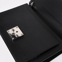 画像をギャラリービューアに読み込む, 極美品 LOUIS VUITTON ルイヴィトン エピバッグ ブラック エピレザー ポシェット セリエ セカンドバッグ シルバー金具 中古 4a003011