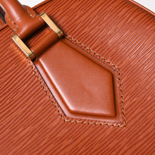 画像をギャラリービューアに読み込む, 極美品 LOUIS VUITTON ルイヴィトン エピサブロン ハンドバッグ ケニアブラウン エピレザー ゴールド金具 廃盤 M52043 中古 4a002921