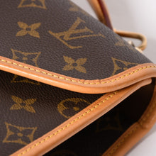 Load image into Gallery viewer, 極美品 LOUIS VUITTON ルイヴィトン MI0926 ベルエア モノグラム ショルダーバッグ ハンドバッグ 2WAY 中古 4a003207